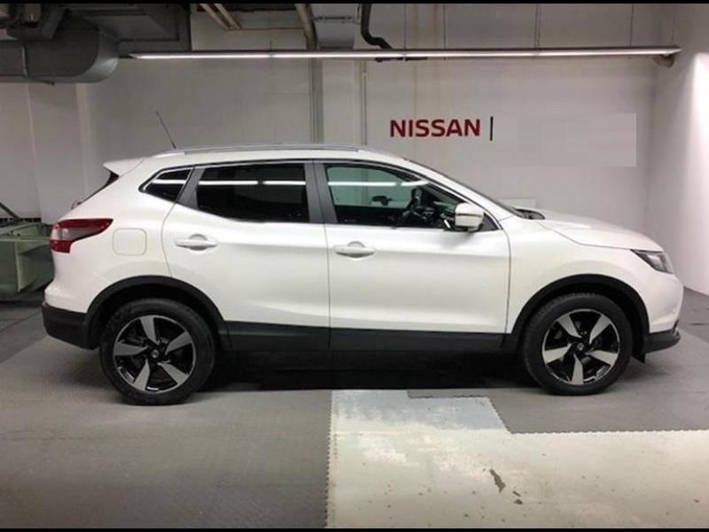 C1130 nissan qashqai